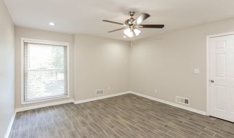 5168 Legendary Ln, Acworth, GA 30102