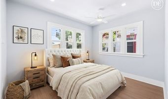 941 W 55th St, Los Angeles, CA 90037