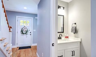 296 Twin Brook Ln, Coventry, RI 02816