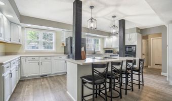 1006 Heather Rdg, Angola, IN 46703