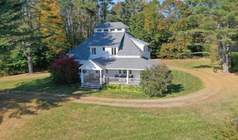 26 Old Searsport Ave, Belfast, ME 04915