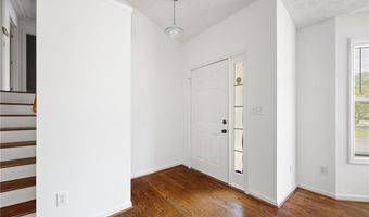 1093 Athena Ct, Acworth, GA 30101