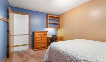 9774 68th Ave, Allendale, MI 49401