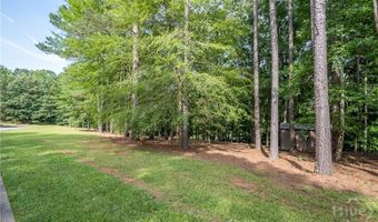 65 Overlook Dr, Hull, GA 30646