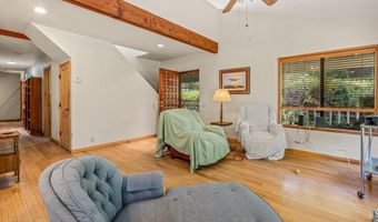 1590 Dorothea Ave, Fallbrook, CA 92028