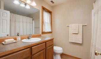 1113 W Park Ave C, Belgrade, MT 59714