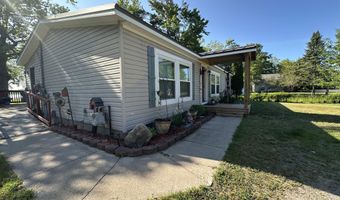 1632 Lakeview Dr, Alpena, MI 49707