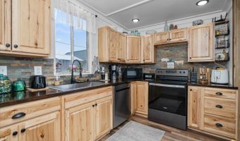 124 N 3rd, Coulee City, WA 99115
