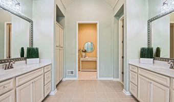 25801 YELLOW BIRCH Ct, Aldie, VA 20105