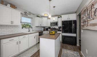 11625 Koala Bear Dr SE, Alto, MI 49302