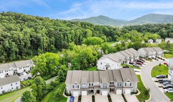 607 Santa Clara Dr, Asheville, NC 28806