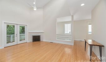 39 Hubbard Ave, Asheville, NC 28806