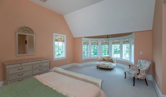370 Northrop St, Bridgewater, CT 06752