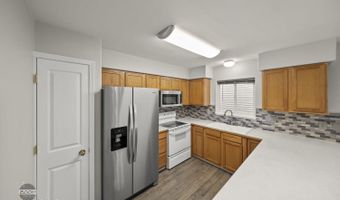 2913 Red Currant Cir, Anchorage, AK 99507