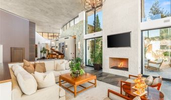 5 Promontory Ridge Dr, Las Vegas, NV 89135