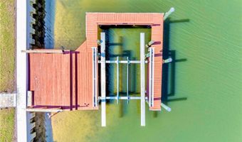 727 FLAMINGO Dr, Apollo Beach, FL 33572