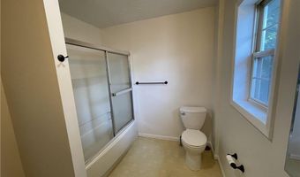 825 Elmore Ave, Akron, OH 44302