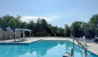 3055 Briarwood Dr, Tobyhanna, PA 18466
