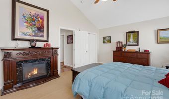 41 Sunview Cir, Arden, NC 28704