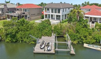 6305 MARBELLA Blvd, Apollo Beach, FL 33572