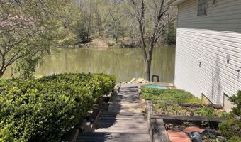 1913 Wayside Ln, Ava, MO 65608