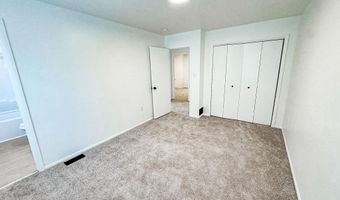 3005 GREENSHIRE Ave, Claymont, DE 19703