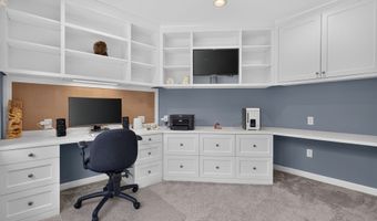 2 Oleander Dr, Clinton, CT 06413
