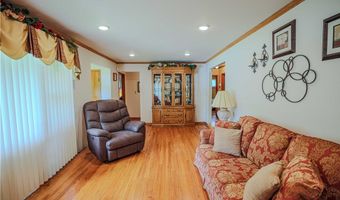 16011 Elbrook St NE, Alliance, OH 44601