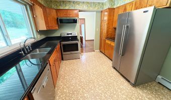 7 Cable Ln, Athens, OH 45701