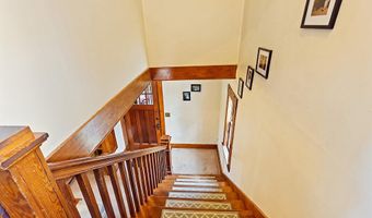 157 Riverside Dr, Augusta, ME 04330