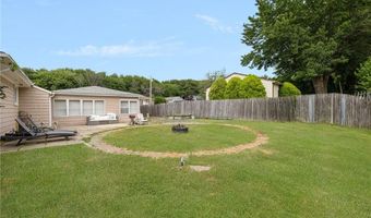 82 Sherry Ave, Bristol, RI 02809