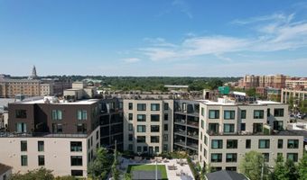 701 N HENRY St 401, Alexandria, VA 22314