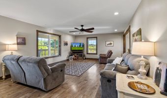 1012 Hominy Creek Rd, Albany, KY 42602
