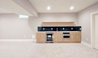 5804 RIDGEFIELD Rd, Bethesda, MD 20816