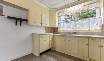 730 Beech Hill Rd, Auburn, ME 04210