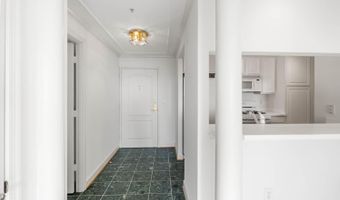 901 N MONROE St 1414, Arlington, VA 22201