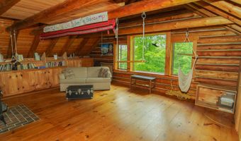58 River Rd, Abbot, ME 04406