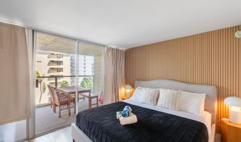 445 Seaside Ave 720, Honolulu, HI 96815