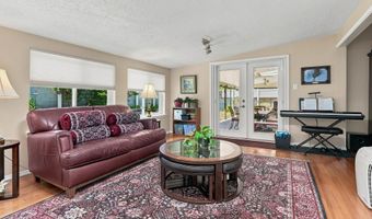 7108 Vivian Dr NE, Albuquerque, NM 87109