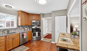 1428 Tahoe Valley Ct, Ballwin, MO 63021