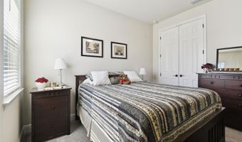 6211 SEA AIR Dr, Apollo Beach, FL 33572