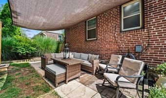 321 E RIVELY Ave, Aldan, PA 19018