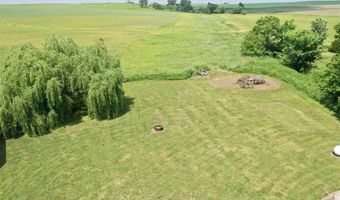 3017 118th St, Amana, IA 52203