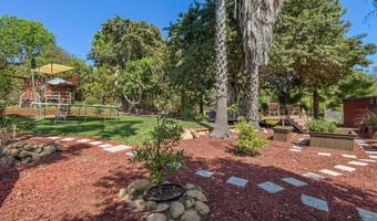 9833 Estrella Dr, Spring Valley, CA 91977