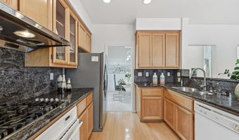 17 Miranda Ct, Alameda, CA 94502