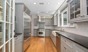 202 Mansfield Ave, Darien, CT 06820