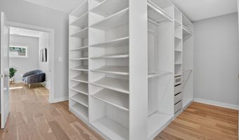 5310 CATHEDRAL Ave NW, Washington, DC 20016