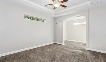 4872 N Prestwick Ave, Bel Aire, KS 67226