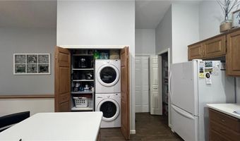 405 Sun Cir, Avon, MN 56310