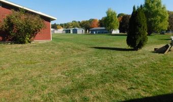 27 Maxwell Ln, Bangor, ME 04401